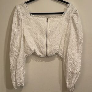 70F/21C Eyelet Zip Front Crop Top